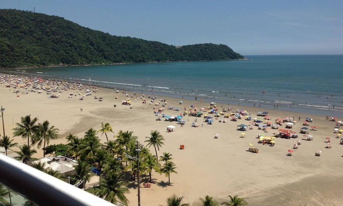 Canto do Forte Apartamento | Maravilloso Apto con Balcón Gourmet frente a la Playa y vistas al mar