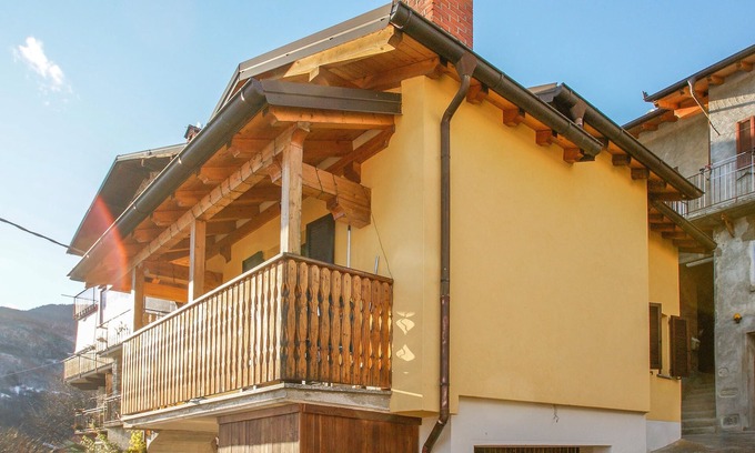 Dosso del Liro Casa | Alojamiento de 2 habitaciones en Dosso del Liro