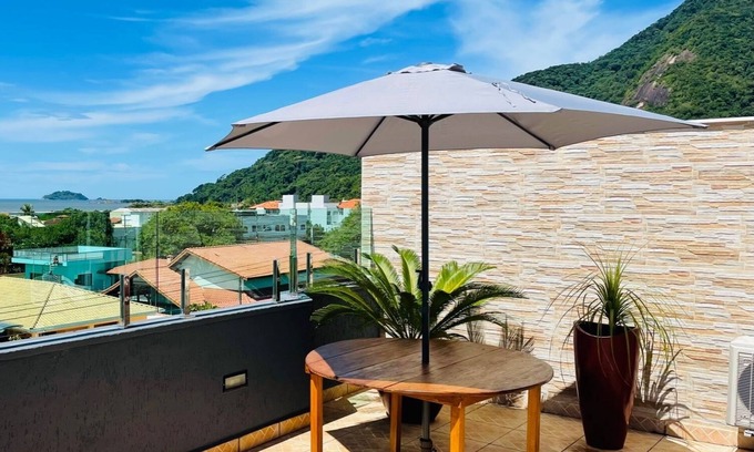 Centro Apartamento | Wonderful Duplex Penthouse in Peruíbe