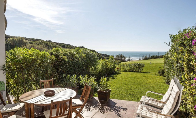 San Ambrosio Villa | Estupenda casa de vacaciones privada con WIFI, piscina, A/C, TV, terraza y aparcamiento