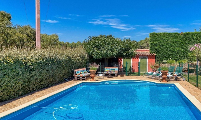 Evenos Casa | Preciosa casa de vacaciones privada con piscina privada, A/C, WIFI, TV, terraza y aparcamiento