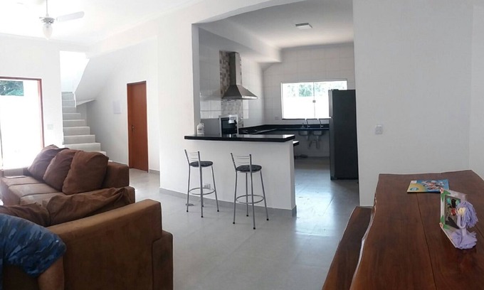 Pereque-Mirim Casa | Maravillosa casa a 500 metros de la playa con 4 dormitorios 3 suites y jacuzzi
