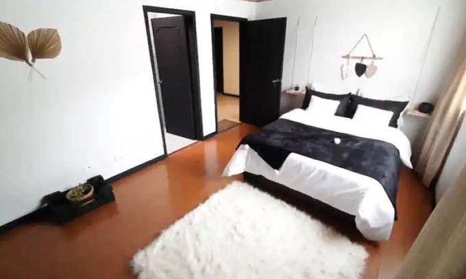 Usaquen Chalet De Esquí | Wonderful house so close to the mall unicentro.