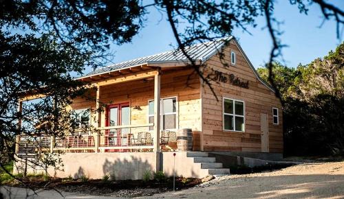 Dripping Springs Casa | Wonderful Open-Plan Cottage for a Fantastic Family Retreat to Texas Hill Country near Dripping Springs, Texas
