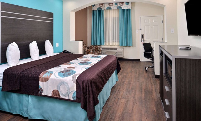 Spring Hotel | Wonderful Place To Stay! Near Tour 18 Golf Course and Golf Club of Houston!