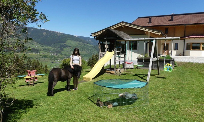 Niedernsill Villa | Maravillosa casa de vacaciones privada con WIFI, TV, terraza, mascotas permitida y aparcamiento