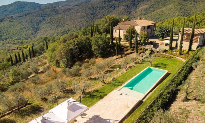 Bucine Villa | Casa de vacaciones privada con WIFI, A/C, piscina privada, TV, patio, vista panorámica