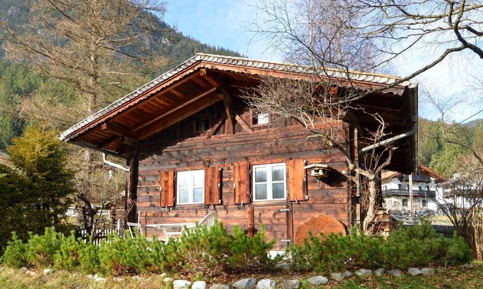 Trins Casa | Maravillosa casa de vacaciones privada con TV, terraza, vista panorámica y aparcamiento