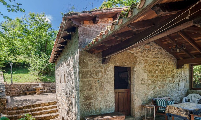 Herrerias Casa | Wonderful private villa for 2 people with TV, terrace and parking