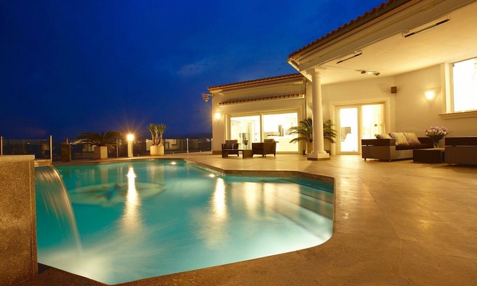 Teulada Casa | Maravillosa casa de vacaciones privada con A/C, piscina privada, jacuzzi, WIFI, TV, terraza