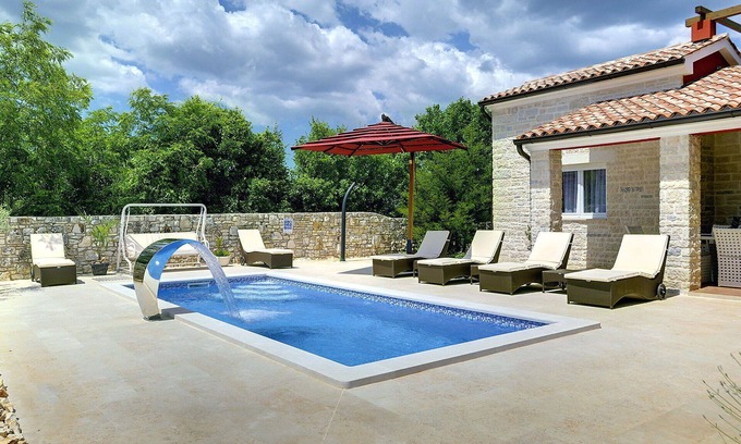 Bratulici Villa | Casa de vacaciones privada con jacuzzi, WIFI, piscina privada, A/C, TV, terraza, vista panorámica