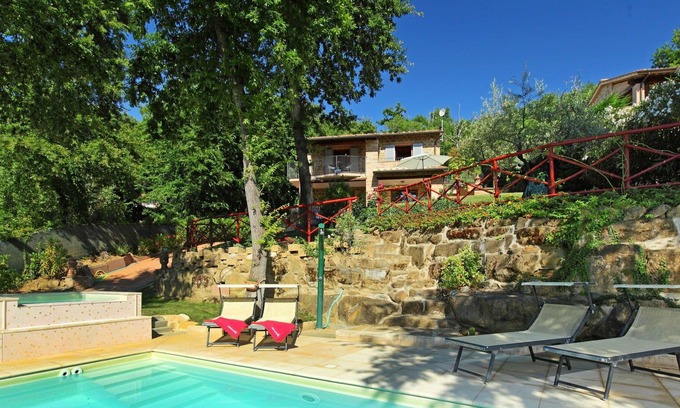San Feliciano Villa | Preciosa casa de vacaciones privada con piscina privada, WIFI, jacuzzi, TV, patio y aparcamiento