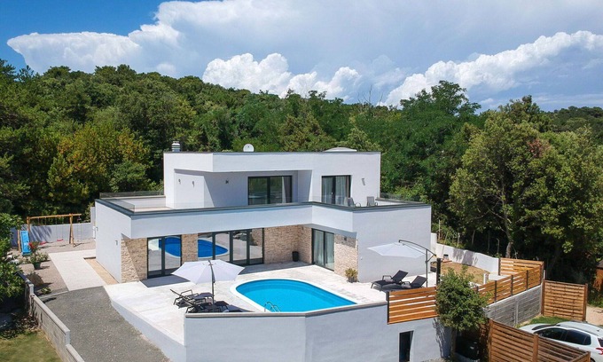 Lopar Villa | Casa de vacaciones privada con jacuzzi, piscina privada, WIFI, A/C, TV, patio, aparcamiento