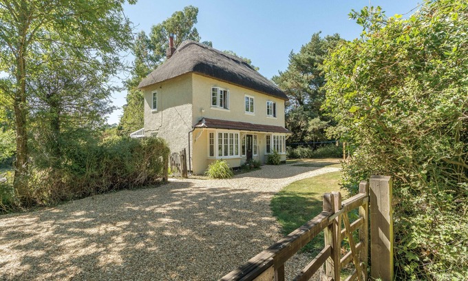 New Forest District Casa | Wonderful thatched cottage in The New Forest