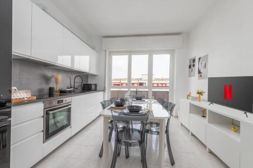 Barona Apartamento | Wonderful View on CityLife-Suite Near Metro M2