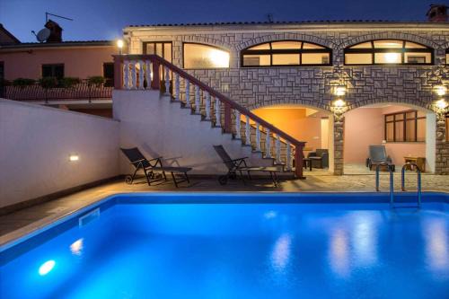 Liznjan Villa | Wonderful villa Dvori with private pool for 12 persons near Pula