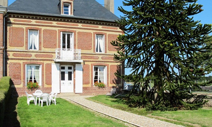 Valmont Casa | Maravillosa casa de vacaciones para 6 personas con WIFI, TV, mascotas permitida y aparcamiento