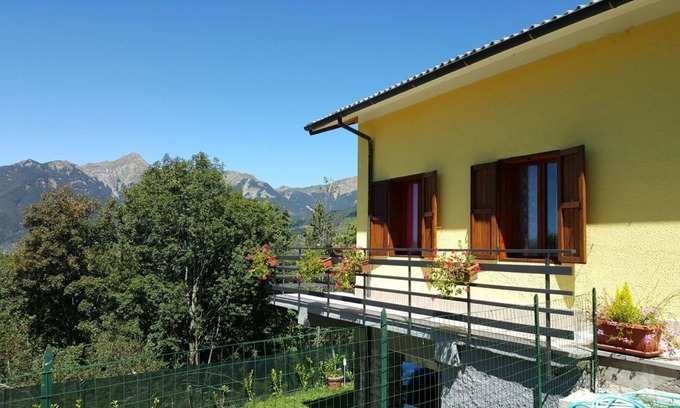 Casoli Casa | Preciosa casa de vacaciones con piscina privada, veranda, mascotas permitida y aparcamiento