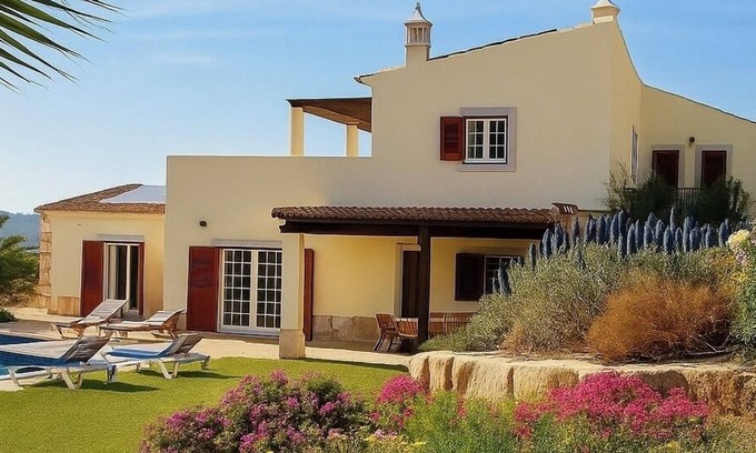 Murta Villa | wonderful villa with beautiful view of the mountains