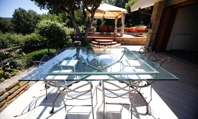 Punta Ala Villa | Maravillosa villa con piscina y vista al mar en Punta Ala, Grosseto, Toscana