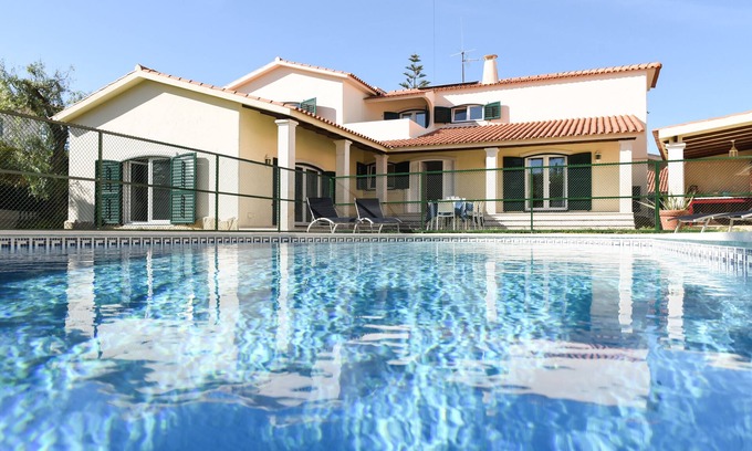Cascais Casa | Wonderfull Villa at Cascais - limpieza diaria incluida
