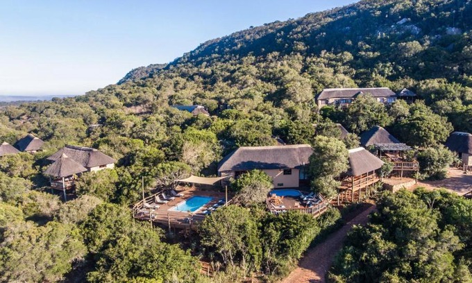Sidbury Cabina | Woodbury Lodge – Amakhala Game Reserve