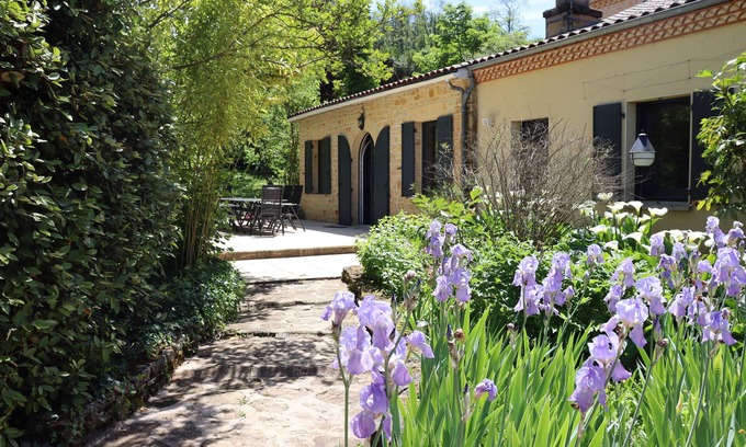 Sarlat-la-Caneda Casa | Casa de vacaciones y su anexo para 12 personas.