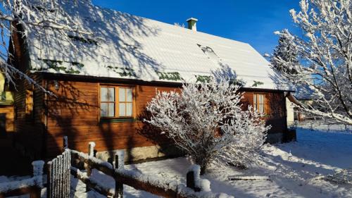 Plaski Chalet De Esquí | Wooden veggie house Koliba near Plitvice Lakes