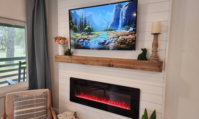 Mariposa Casa | Woodland Pines