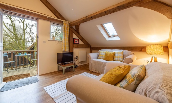 Woodbridge Casa | Un perfecto y romántico escondite para 2 situado en una zona tranquila y pintoresca del campo.