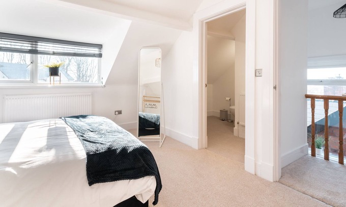 Newport Casa | Woodland View Newport - 4 bedroom home