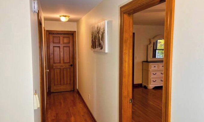 North Windham Casa | Woodland with Fireplace Home