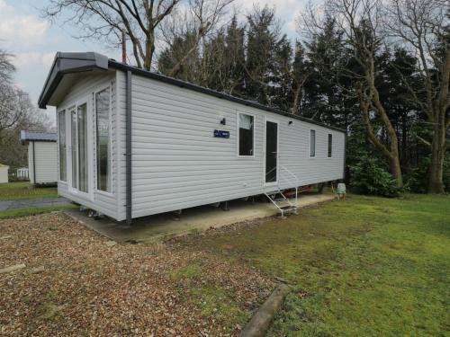 Ruthin Casa | Woodlands Gold WO06