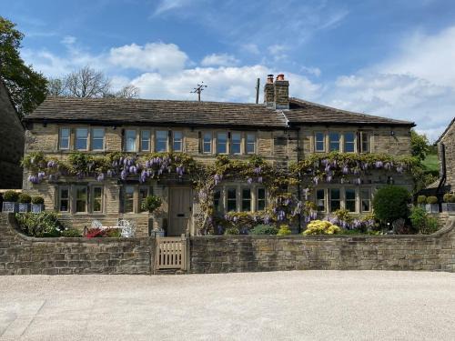 Almondbury Casa | Woodlea Cottage