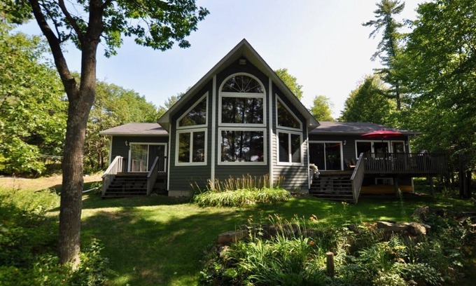 The Archipelago Cabaña | Woods Bay Lookout, Georgian Bay
