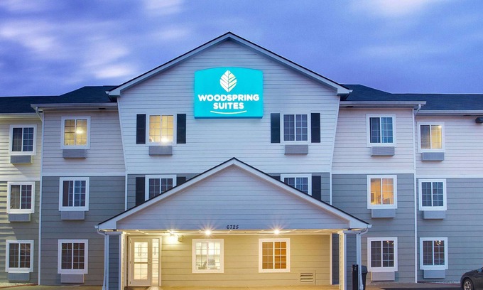 Parkdale Hotel | WoodSpring Suites Cincinnati Fairfield