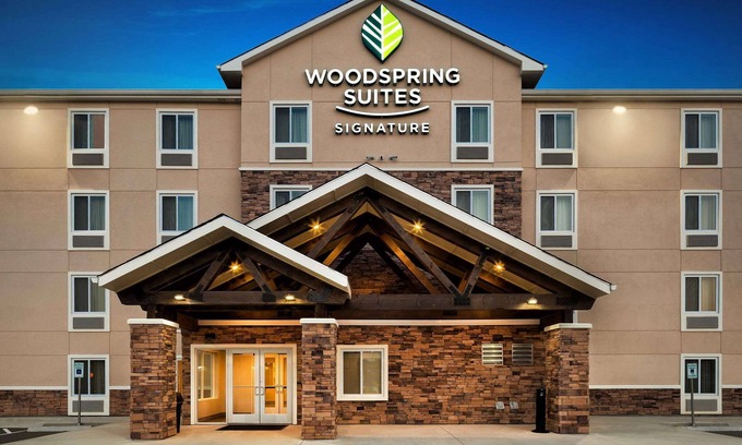 Humble Hotel | WoodSpring Suites Houston IAH Airport