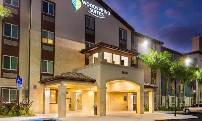 Southside Hotel | WoodSpring Suites Jacksonville - South