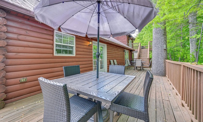 Sloans Valley Cabina | Woodsy Kentucky Escape w/ Game Room & Lake Access!