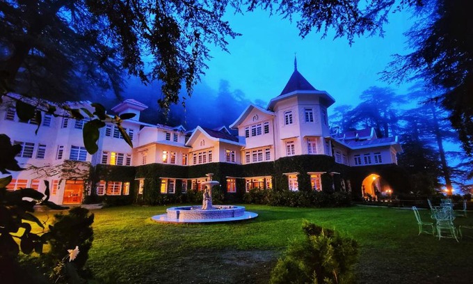 Shimla Complejo | Woodville Palace Shimla ( A Heritage property since 1938 )