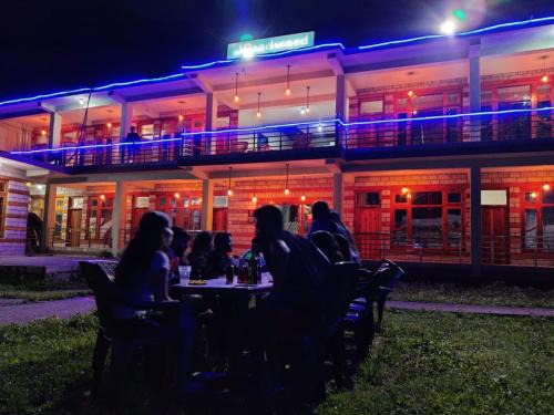 Kasol Hotel | Woodward Magique