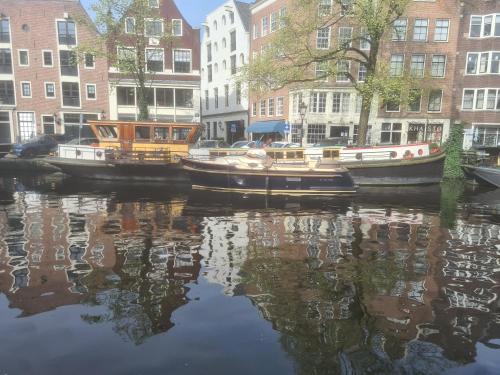 Jordaan Casa | Woonboot Josja