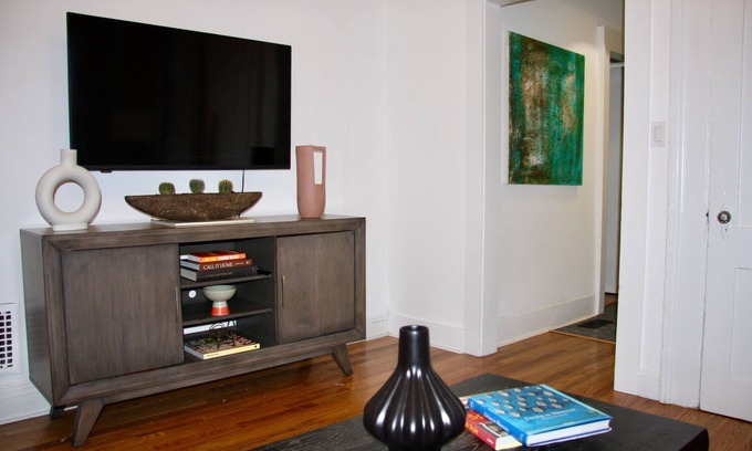 Mill River Apartamento | Wooster Gem - Walk to Pizza & Yale! - FREE Parking and Laundry