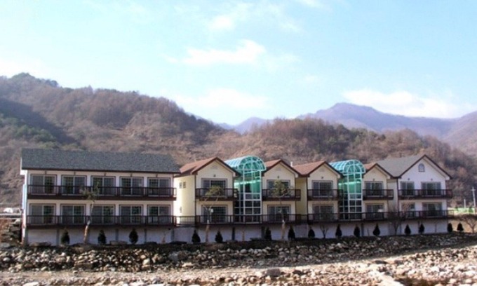 Jecheon Casa | Worak Pensionville Gauguin's House