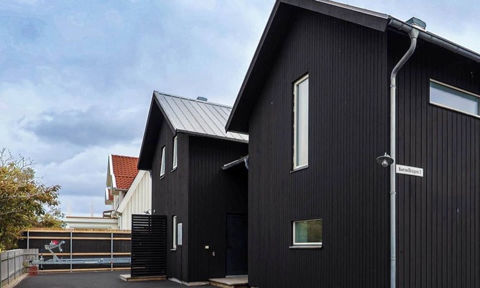 Ockero Casa | Workers - Families - Öckerö - Near Volvo - All-Inc