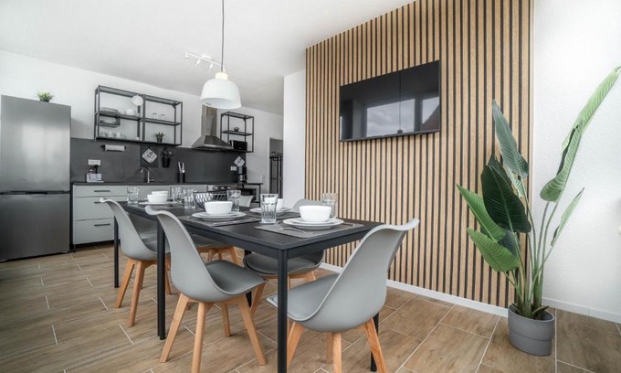 Wesel Apartamento | WORKERS HOME F17 - Wohnung mit 3 Schlafzimmern für 6 Personen