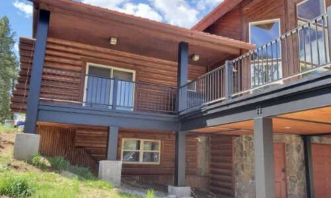Purgatory Casa | World class panoramic mountain views and steps aways from San Juan Nat'l Forest!
