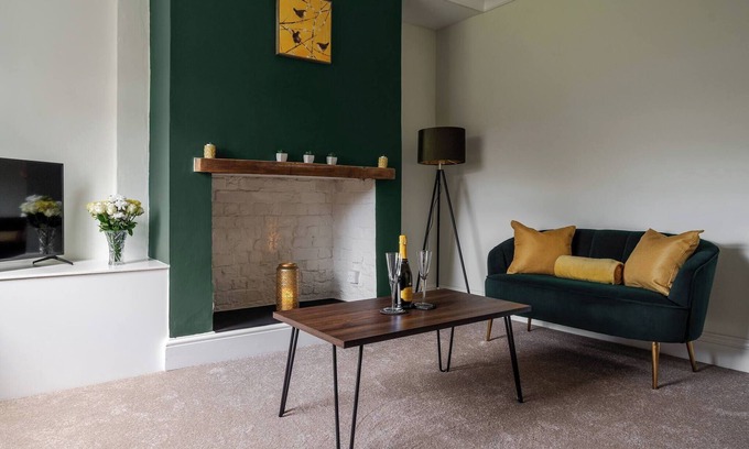 Wrea Green Casa | Wrea Cottage | Wi-Fi Parking, near Ribby Hall