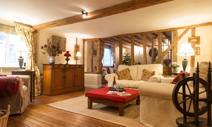 Wickham Market Cabaña | Wren Cottage, a very cosy historic Coastal Cottage in a pretty little village