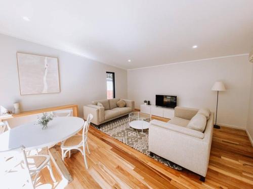 Yallingup Casa | Wren Studio - Private One-Bedroom Studio Nestled in Bushland